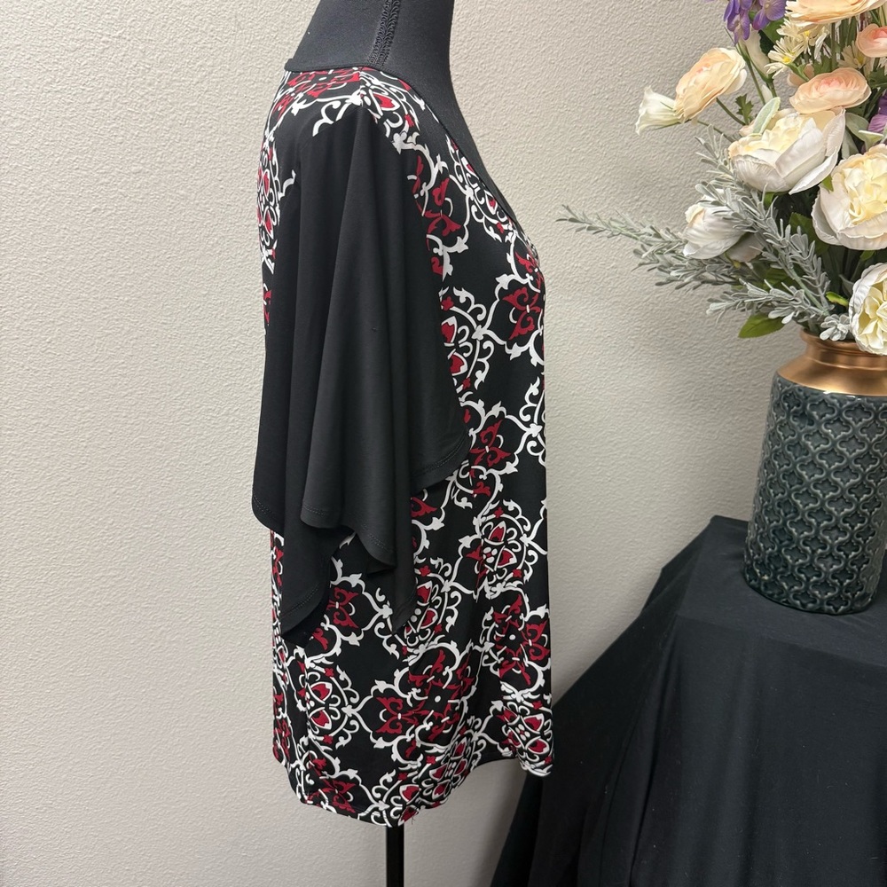 Cato Black Red White Geometric Floral Print Top L | Stretchy Casual Fall Blouse - Picture 4 of 8